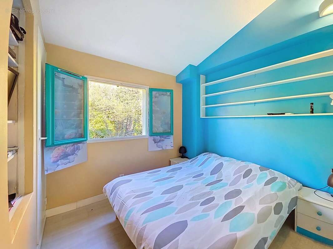 Appartement à VILLENEUVE-LOUBET