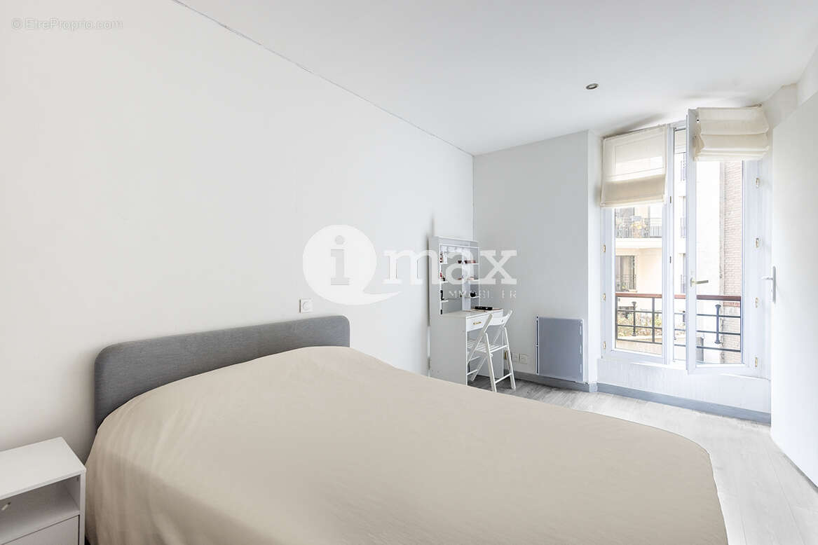 Appartement à LEVALLOIS-PERRET