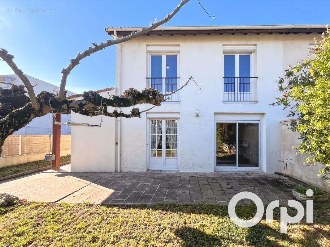 Maison à SAULCE-SUR-RHONE