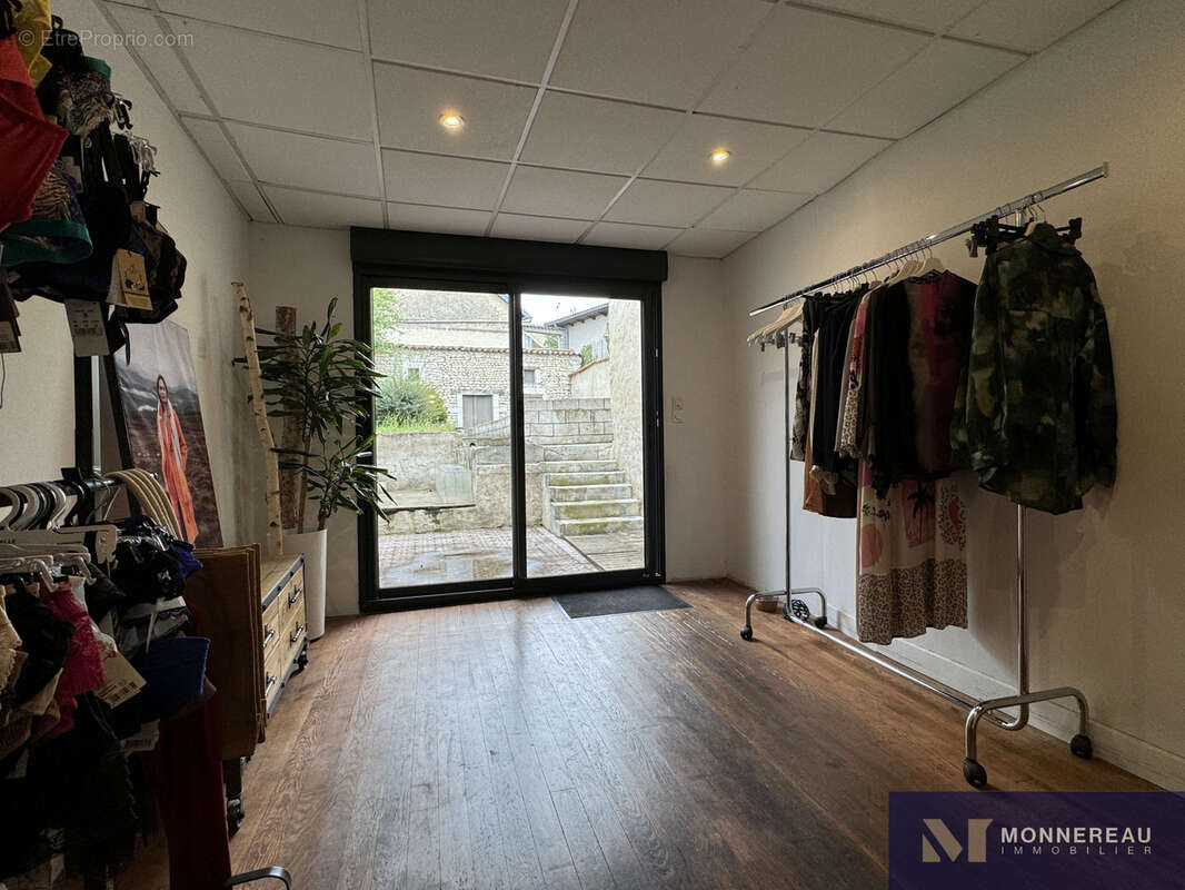 Appartement à BARBEZIEUX-SAINT-HILAIRE