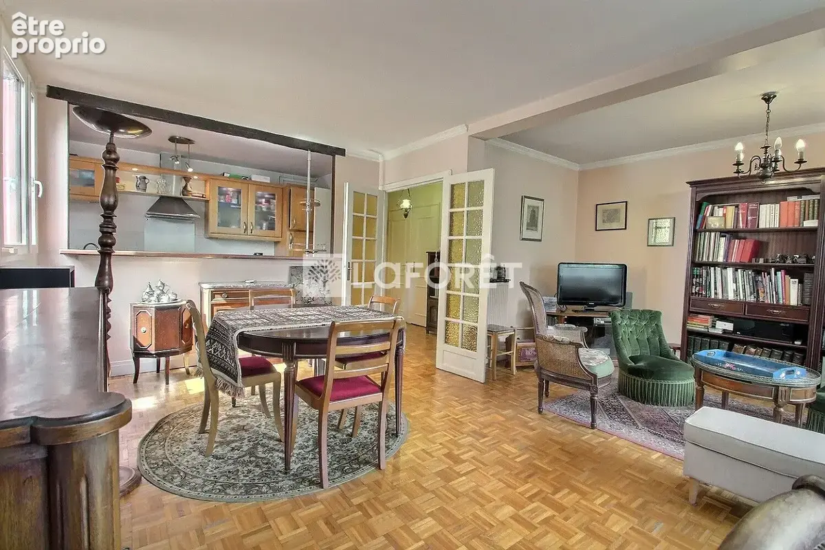 Appartement 4 pièces 75m² avec balcon, parkings et cave. - photo 3