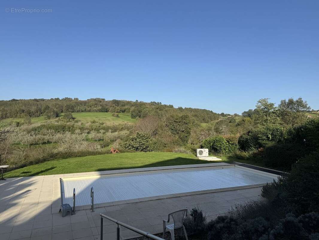 IMG9373 - Maison à SAINT-GERMAIN-DE-BELVES