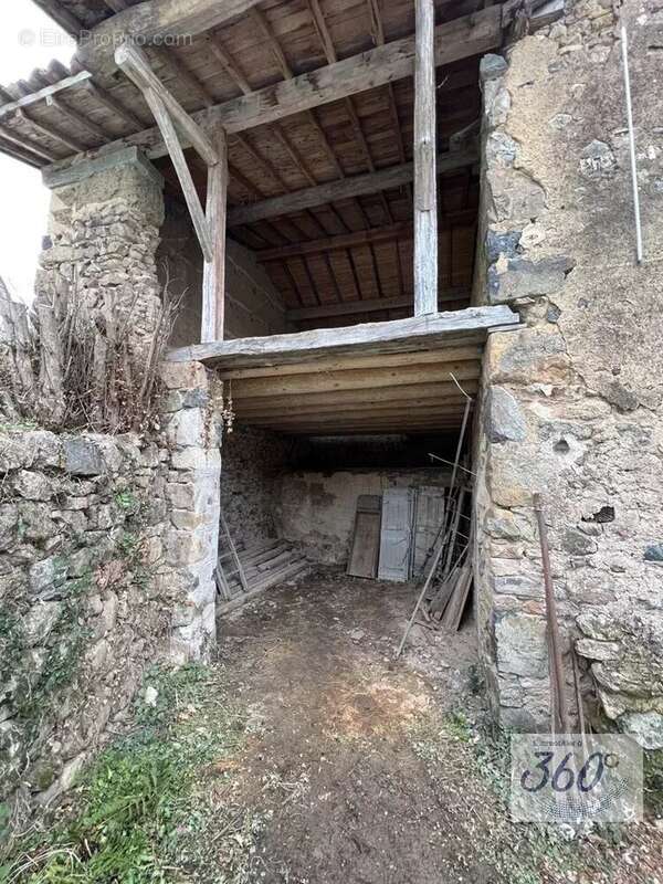 Maison à SAINT-PIERRE-LE-VIEUX