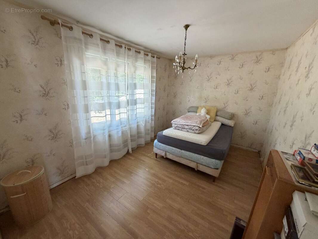Maison 40 m² à Poilly-Lez-Gien  - photo 4