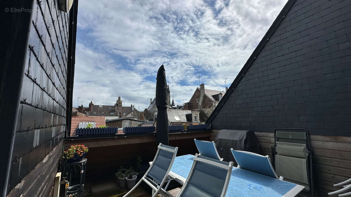 Autre à COMPIEGNE