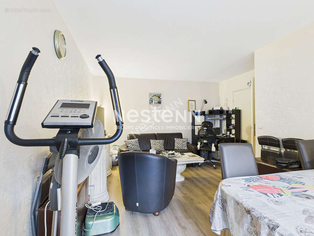 Appartement à PARIS-19E