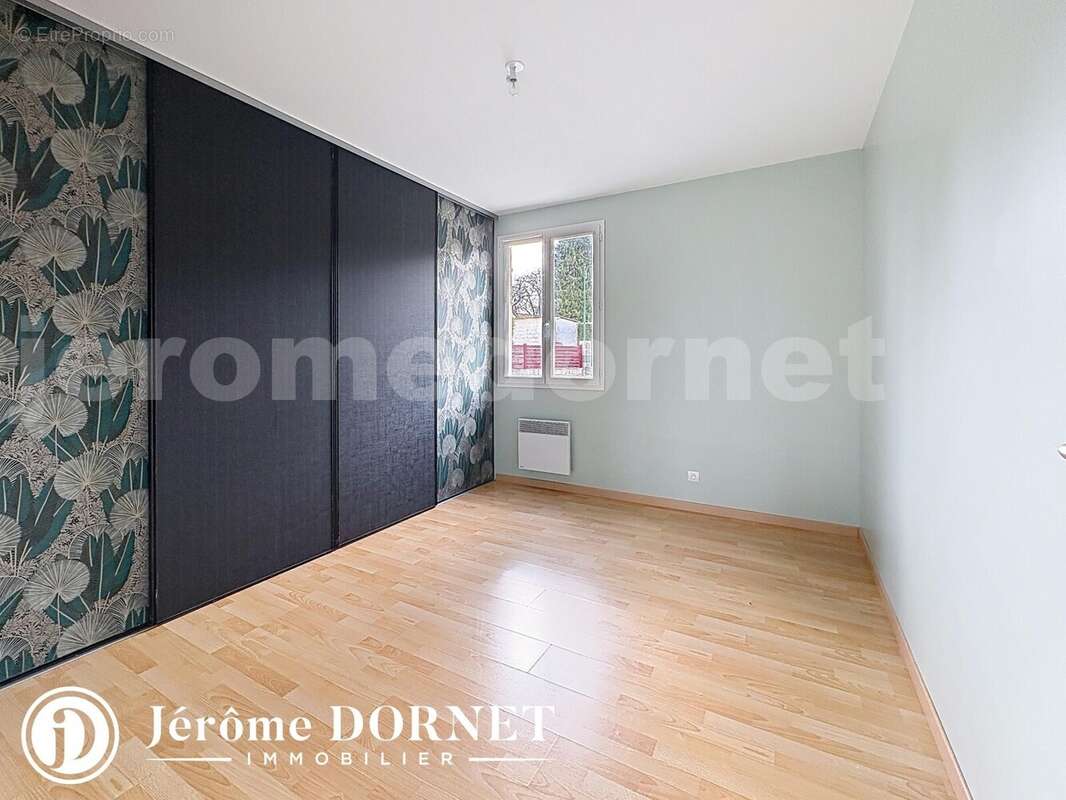 isa_00007 - Maison à POIX-DE-PICARDIE