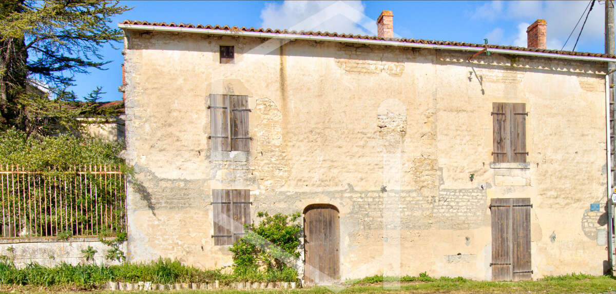 Maison à VERGNE