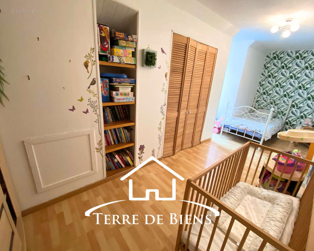 Maison à VIC-SUR-AISNE