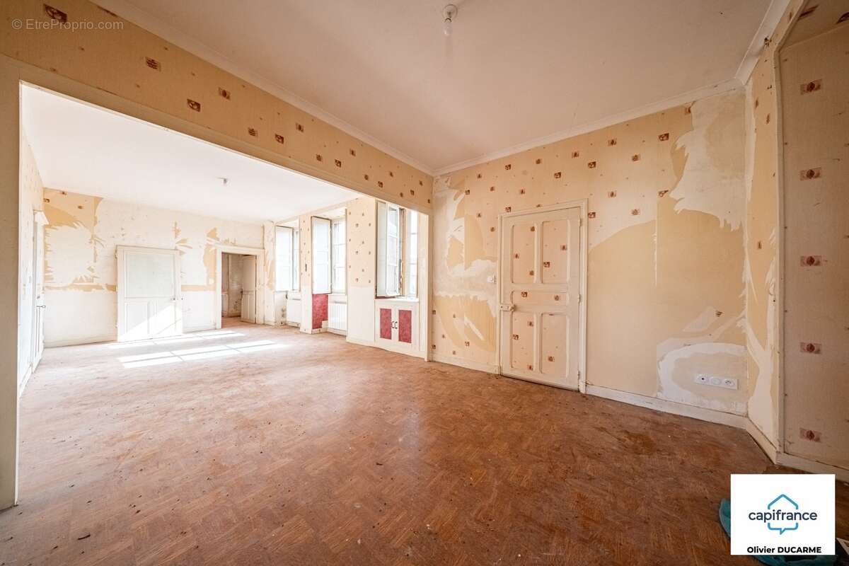 Appartement à vendre 5 pièces ARNAY LE DUC (21) de 93 m² avec garage, place de parking et grand grenier - photo 4
