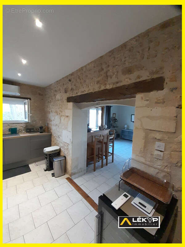 Maison à Tesson 17460 - photo 8