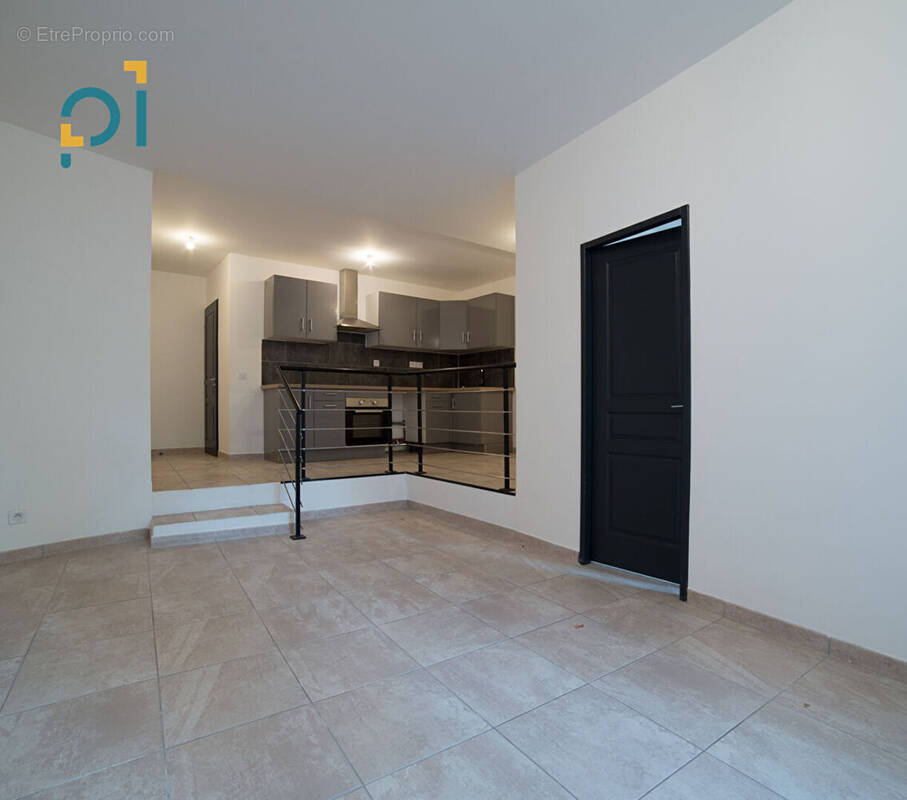 Appartement à SAINT-CANNAT