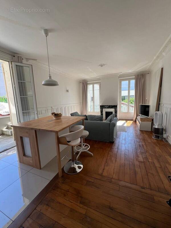 Appartement à BOIS-COLOMBES