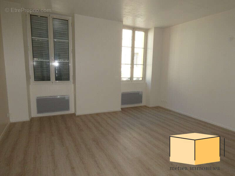 Appartement 248 m² à Belley  - photo 4