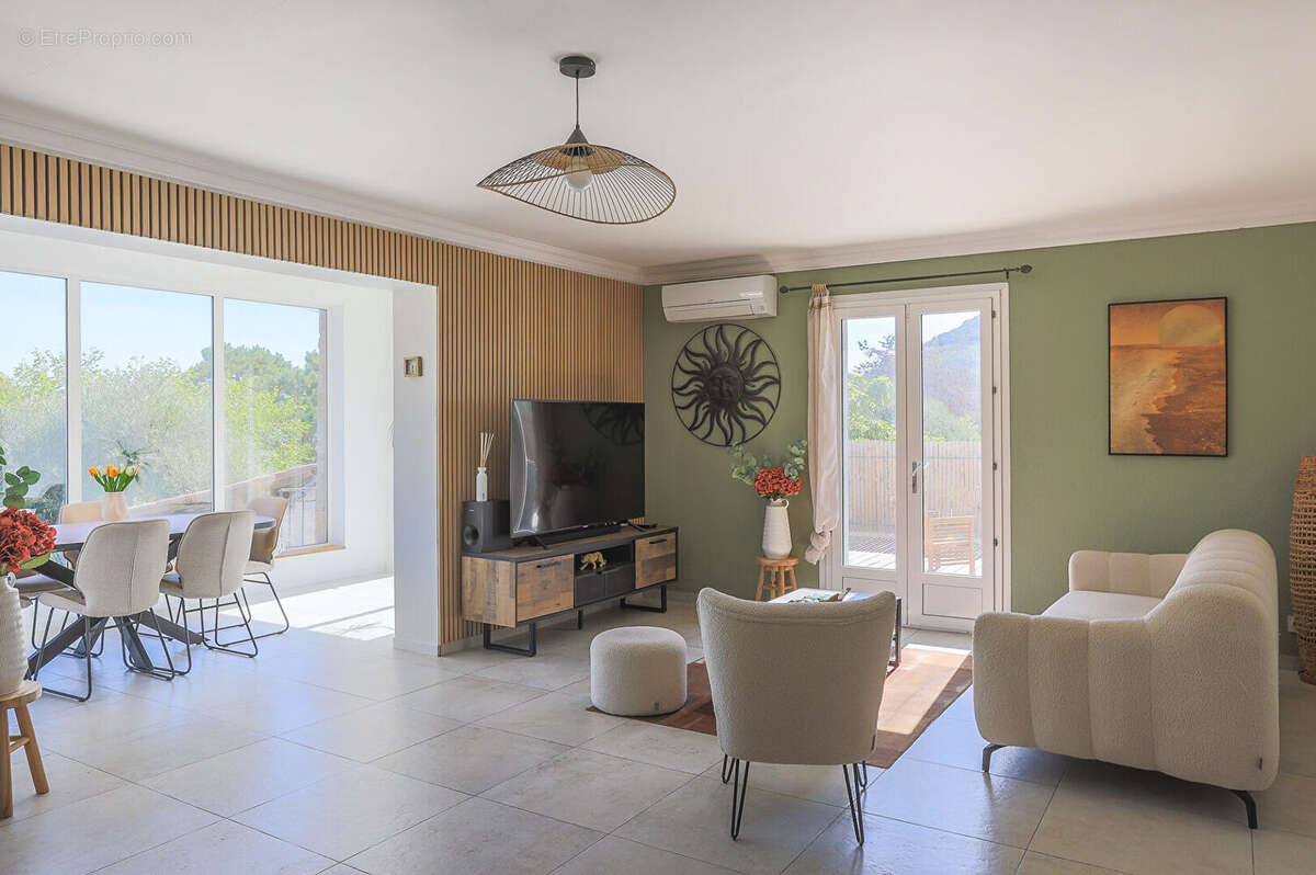 Marine de Davia Villa 7 pièce(s) 200 m2 avec vue mer et piscine - photo 7