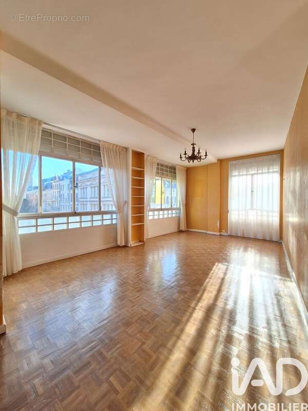 Photo 5 - Appartement à VALENCIENNES