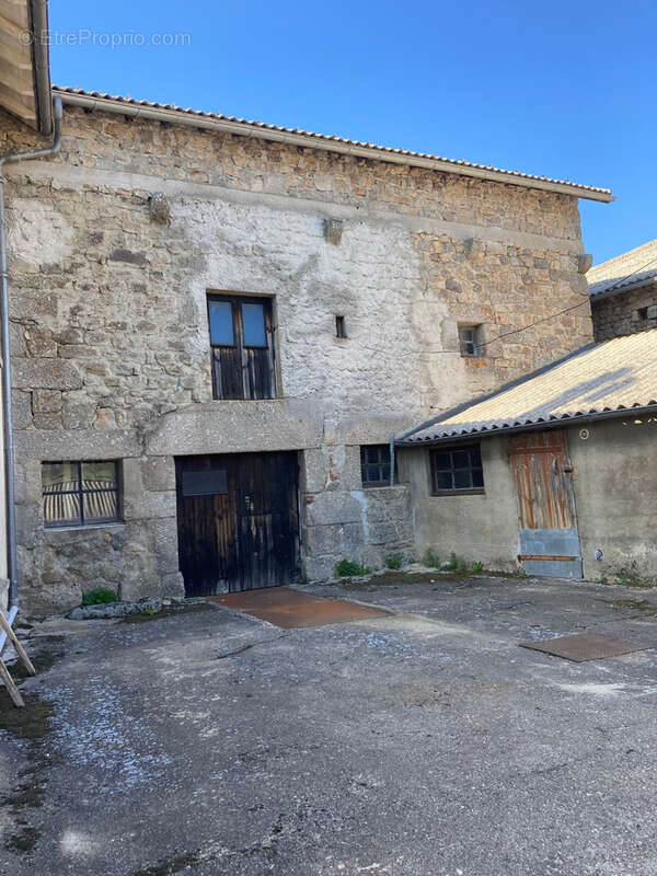 Maison à SAINTE-EULALIE