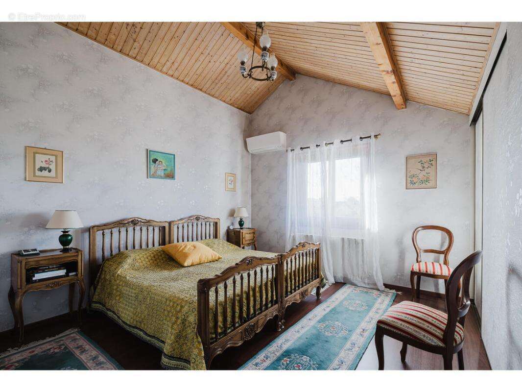 Maison à CHENS-SUR-LEMAN