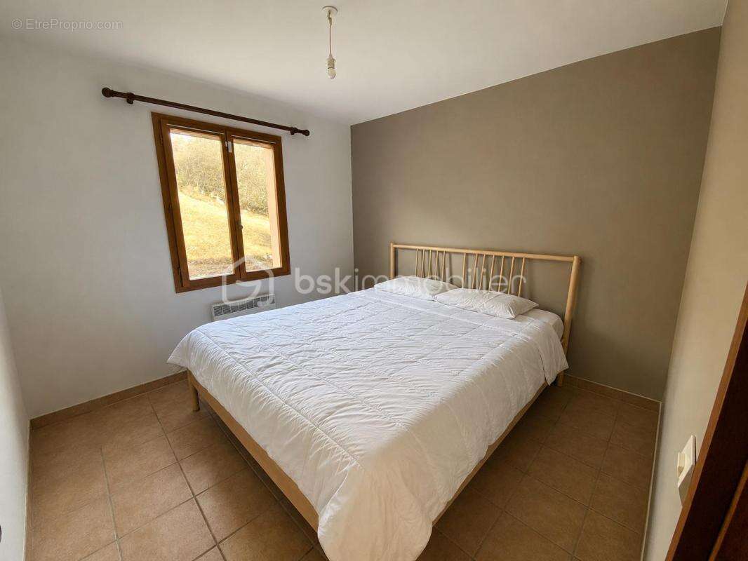 Maison à BANON