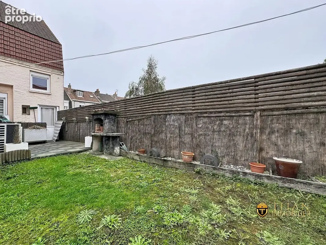 Maison individuelle en briques de 110 m²  3 chambres et bureau  Jardin- Dunkerque (59640) - Titan Immobilier