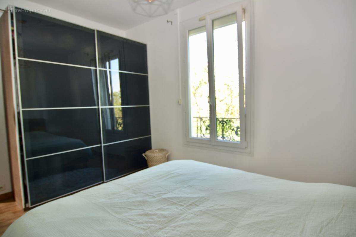 Maison à VILLENEUVE-LE-ROI