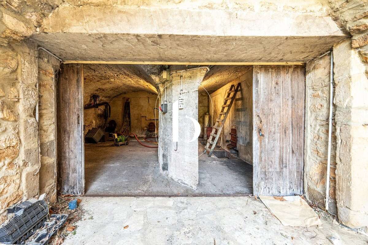 Maison à GOUDARGUES