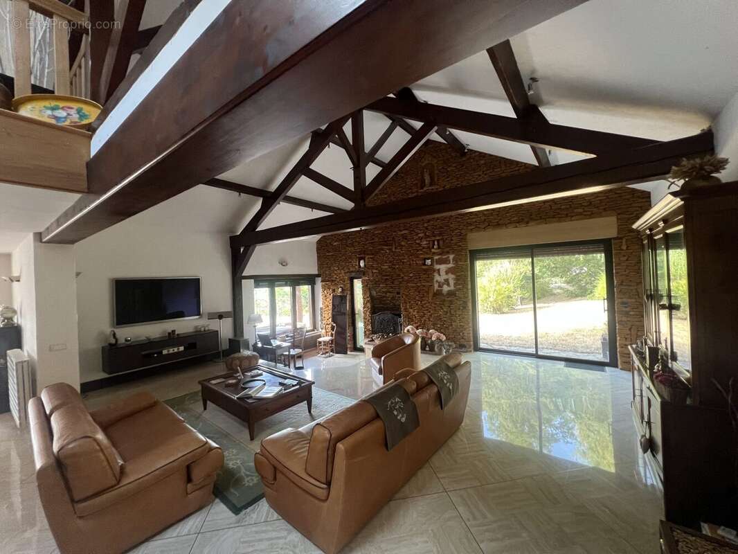 Maison 162 m² à Chatillon-Sur-Loire  - photo 4