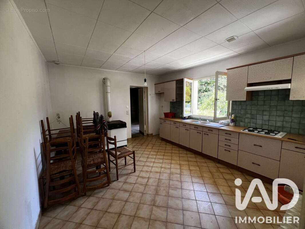 Photo 5 - Maison à BUSSIERE-BADIL