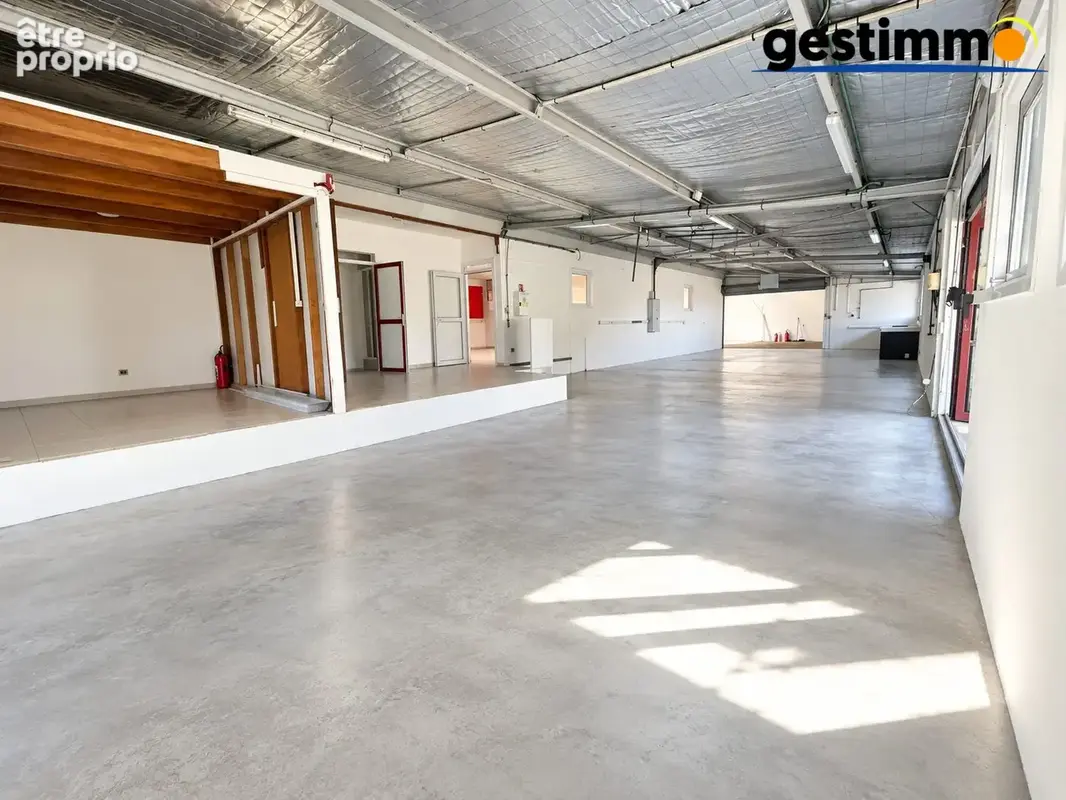 Commerce 460 m² à vendre à Macouria (97355) - photo 4