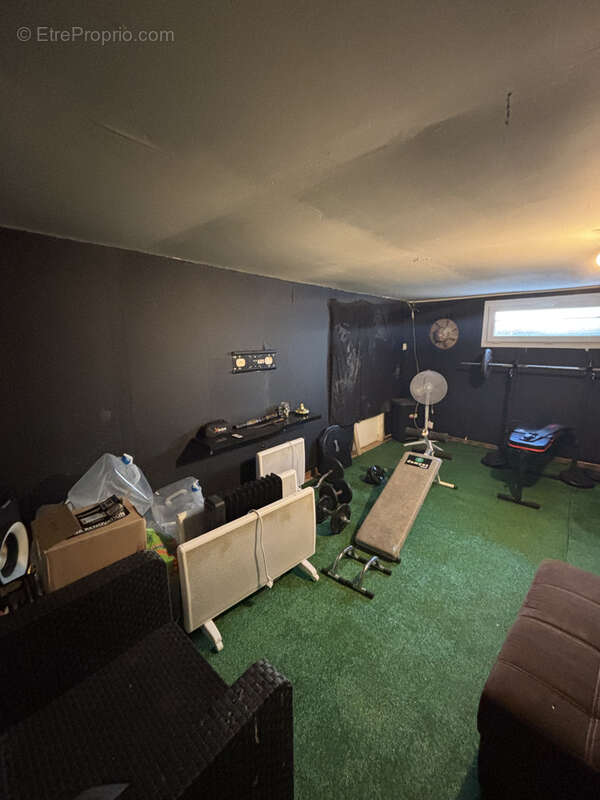 Maison à JOUY-LE-CHATEL