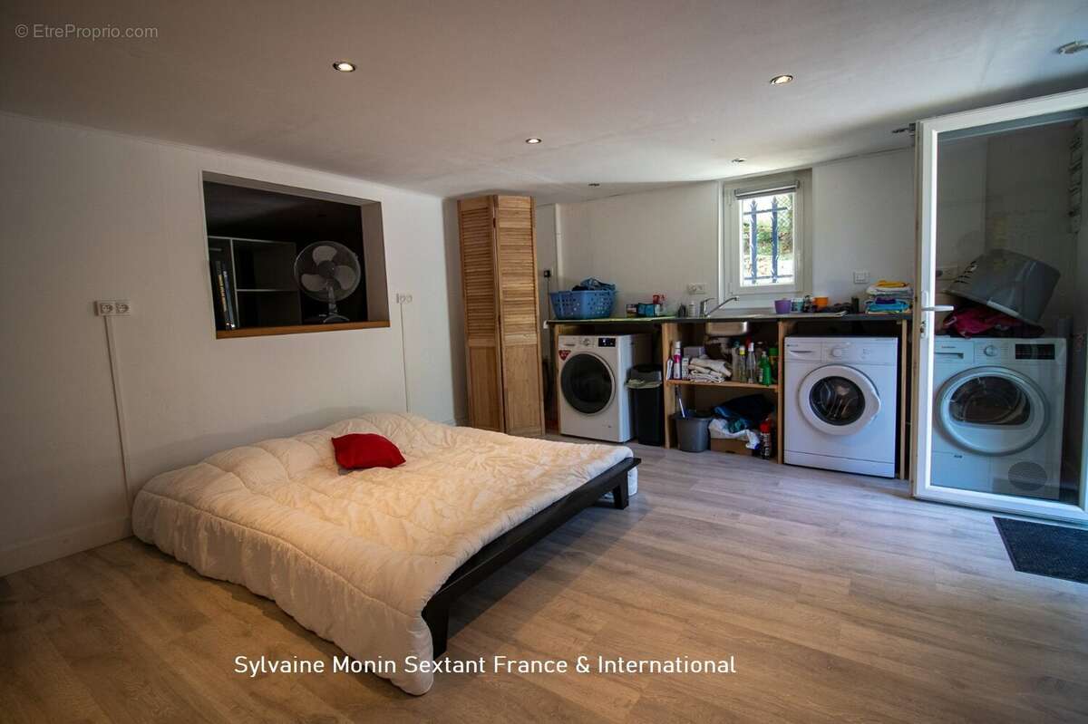 Maison à SARLIAC-SUR-L'ISLE