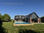 Maison à PONT-L'EVEQUE