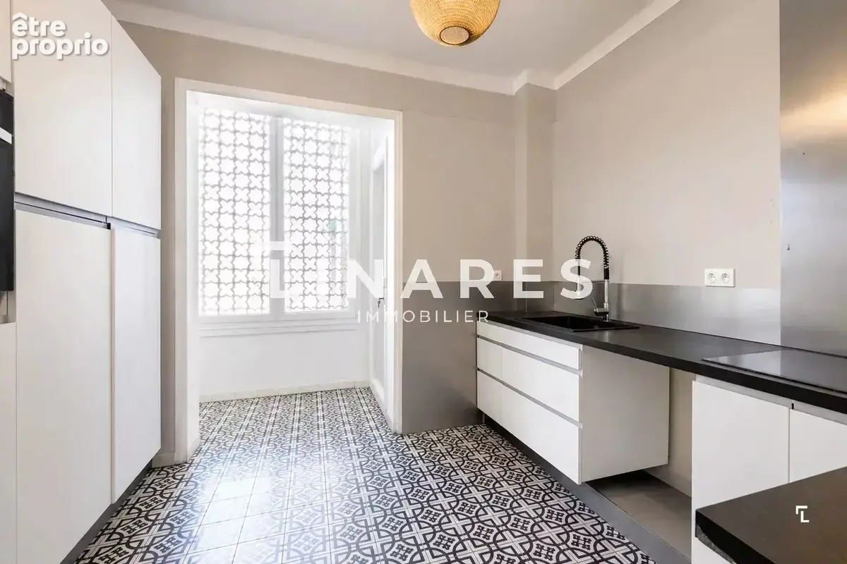 L'ÉCRIN DU PARC - Appartement T6 de 174m² + 2 Terrasses + Loggia - 13008 - photo 5