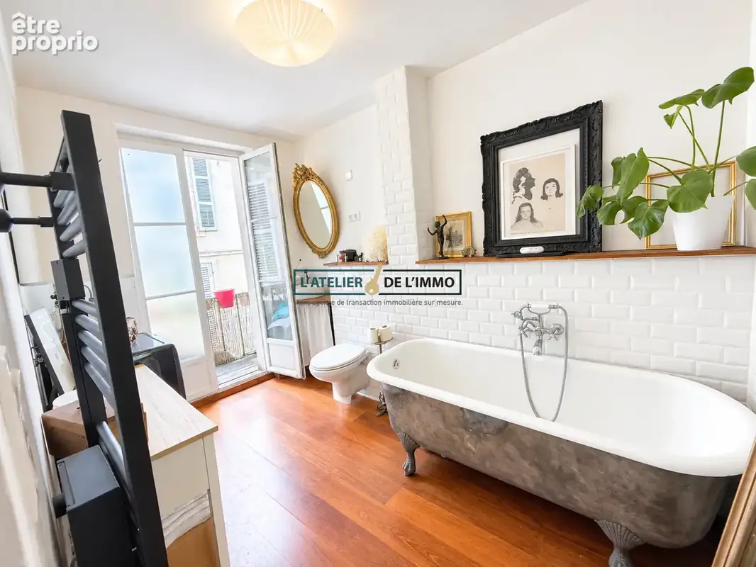 À VENDRE - Superbe T2 avec cachet de l'ancien - Hypercentre - photo 5