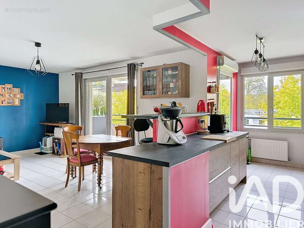 Photo 3 - Appartement à LYON-8E