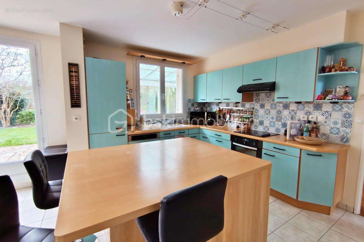 Maison à BOIS-D'ARCY