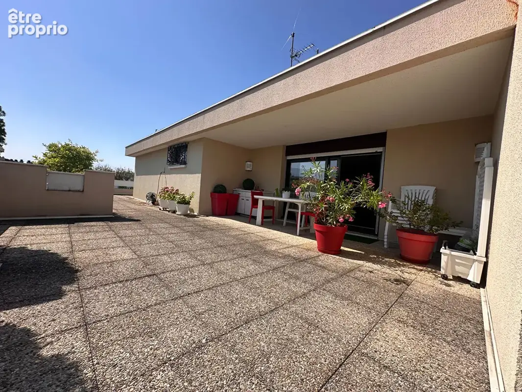 À Vendre  - Superbe Attique Duplex de 157,36 m² avec Terrasse Panoramique à Annemasse limite Ville-La-Grand - photo 8