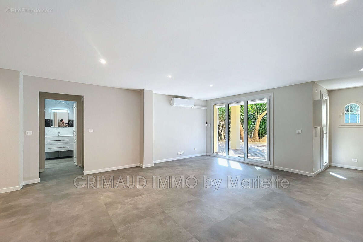 Appartement à CAVALAIRE-SUR-MER