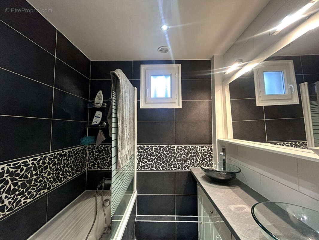 Appartement à BONDY