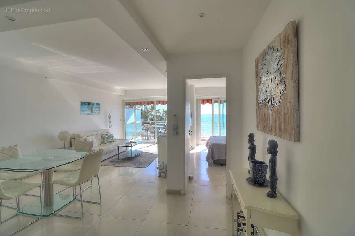 Appartement à CAGNES-SUR-MER