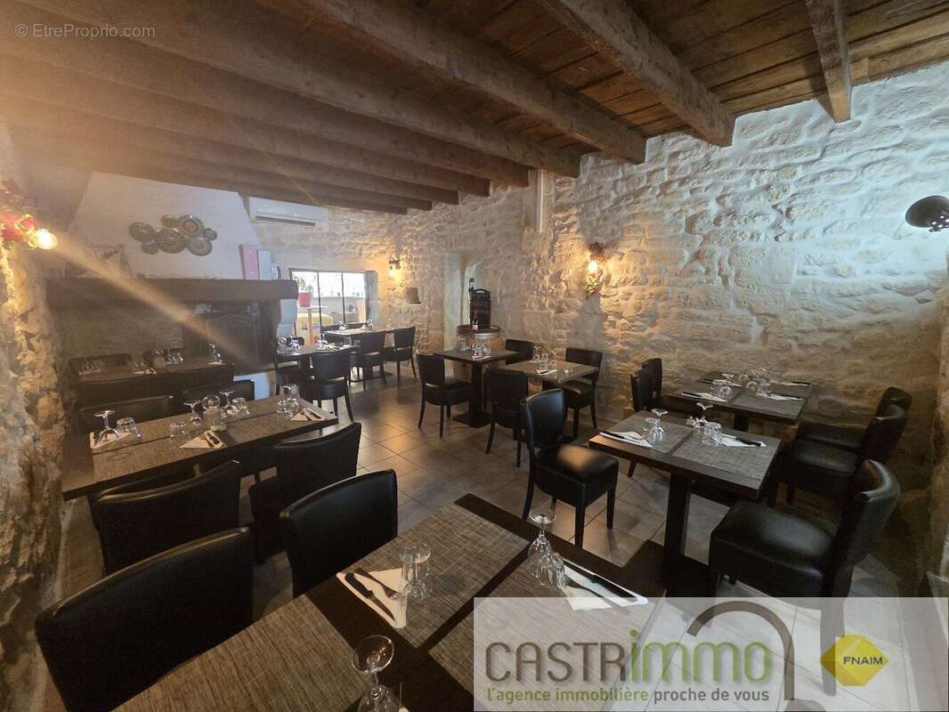 Restaurant dans le ce ntre de Restinclières - photo 10