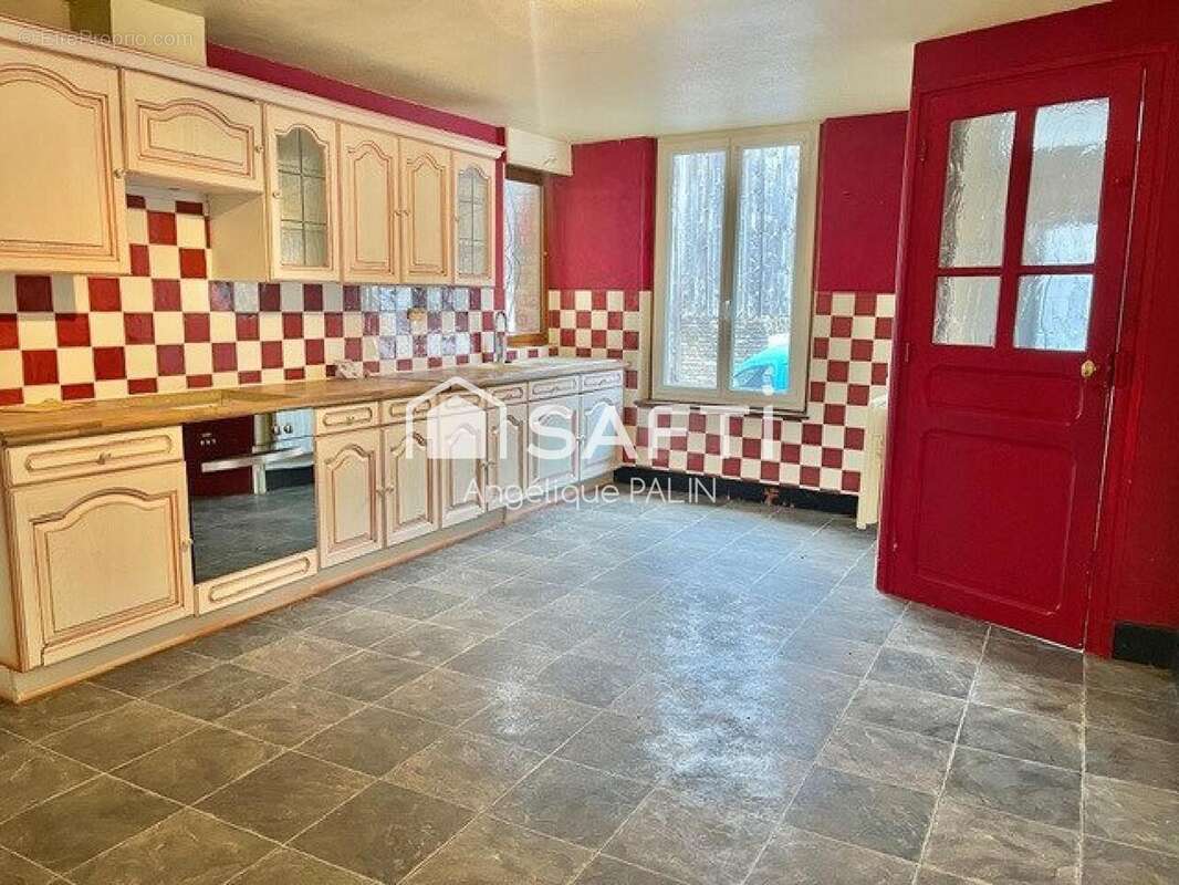 Photo 3 - Maison à LA NEUVILLE-AU-PONT