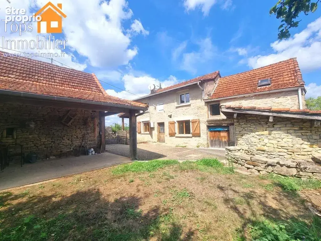 Maison à VAILHOURLES