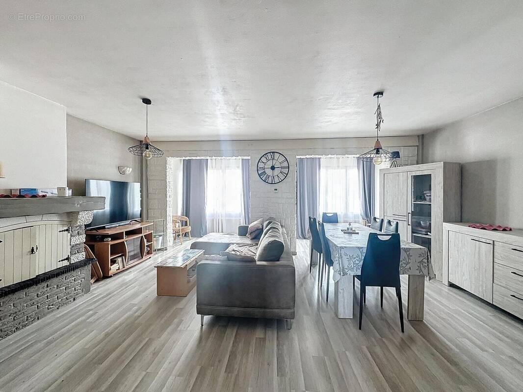 Photo 1 - Maison à SALLAUMINES