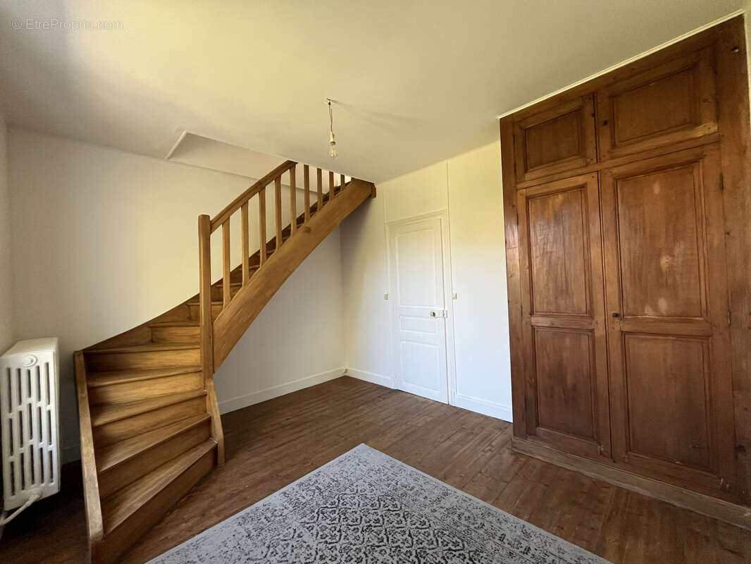 Maison à MALESHERBES