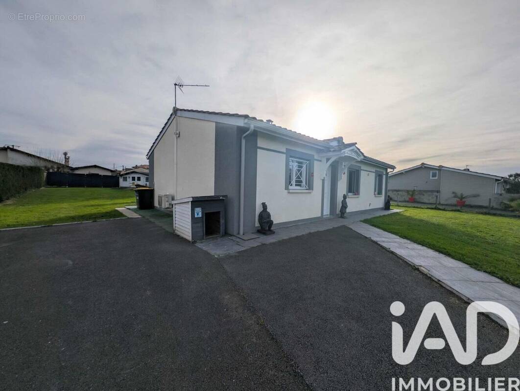 Photo 1 - Maison à SADIRAC