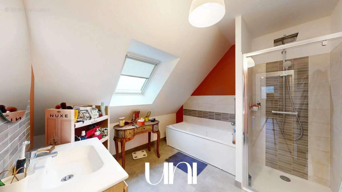 Maison à HERMANVILLE-SUR-MER