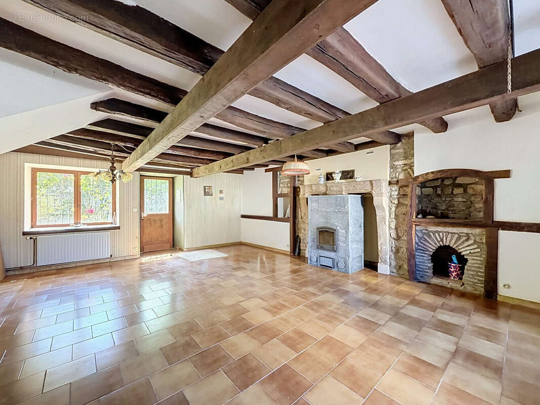 Maison 116 m² à Marmagne  - photo 7