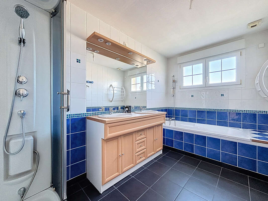 Maison à VILLERS-BOCAGE