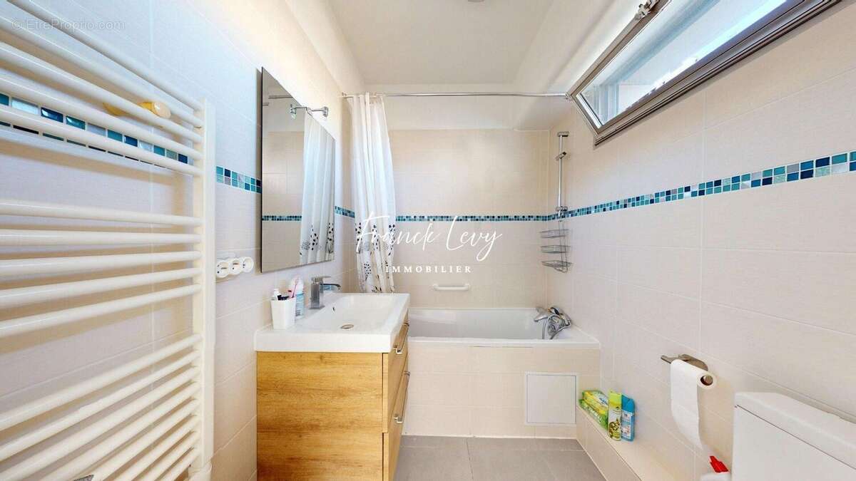 Photo 9 - Appartement à NEUILLY-SUR-SEINE